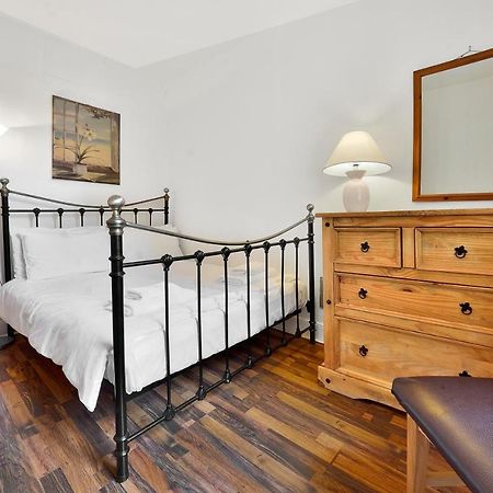 Royal Mile View Apartment Edinburgh Luaran gambar