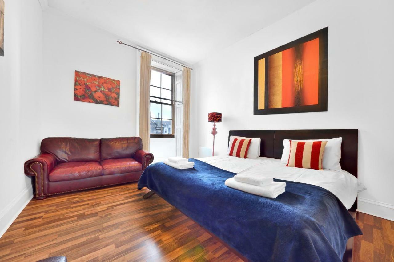 Royal Mile View Apartment Edinburgh Luaran gambar